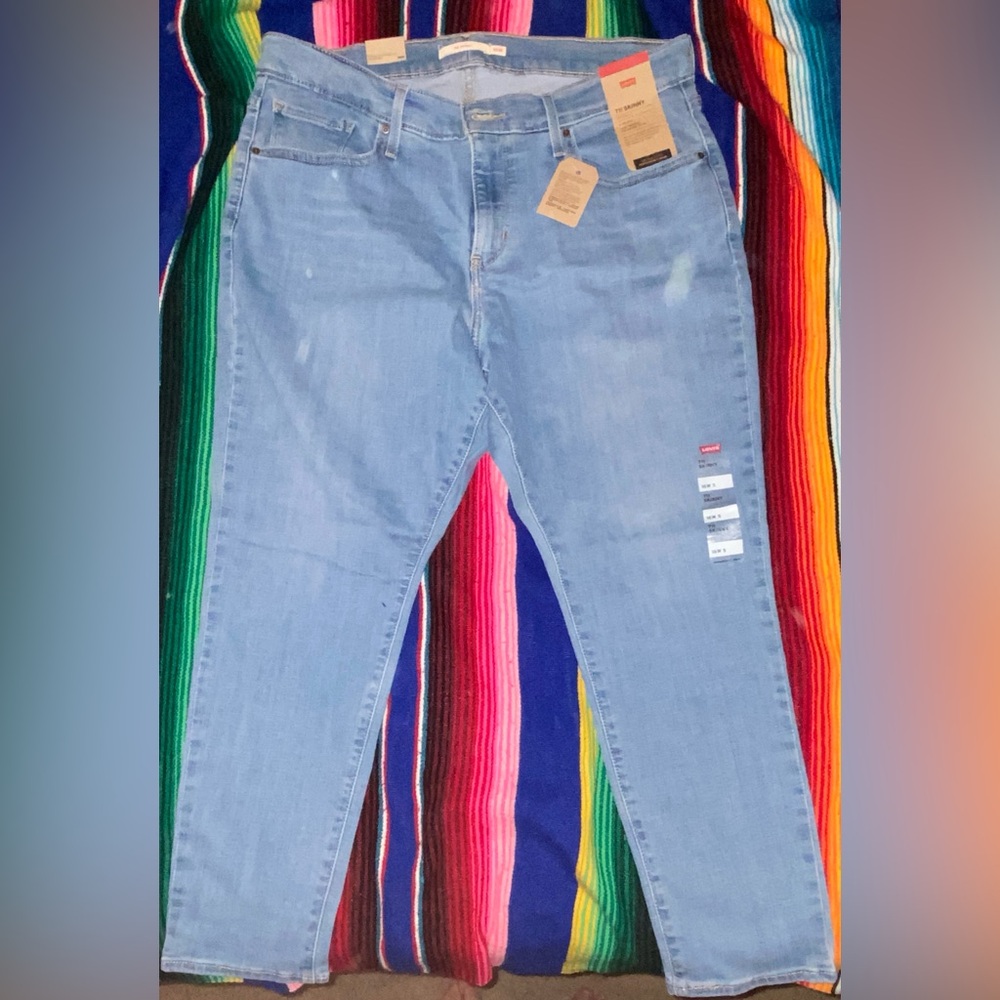 Levi’s 711 skinny jeans - sized 16S